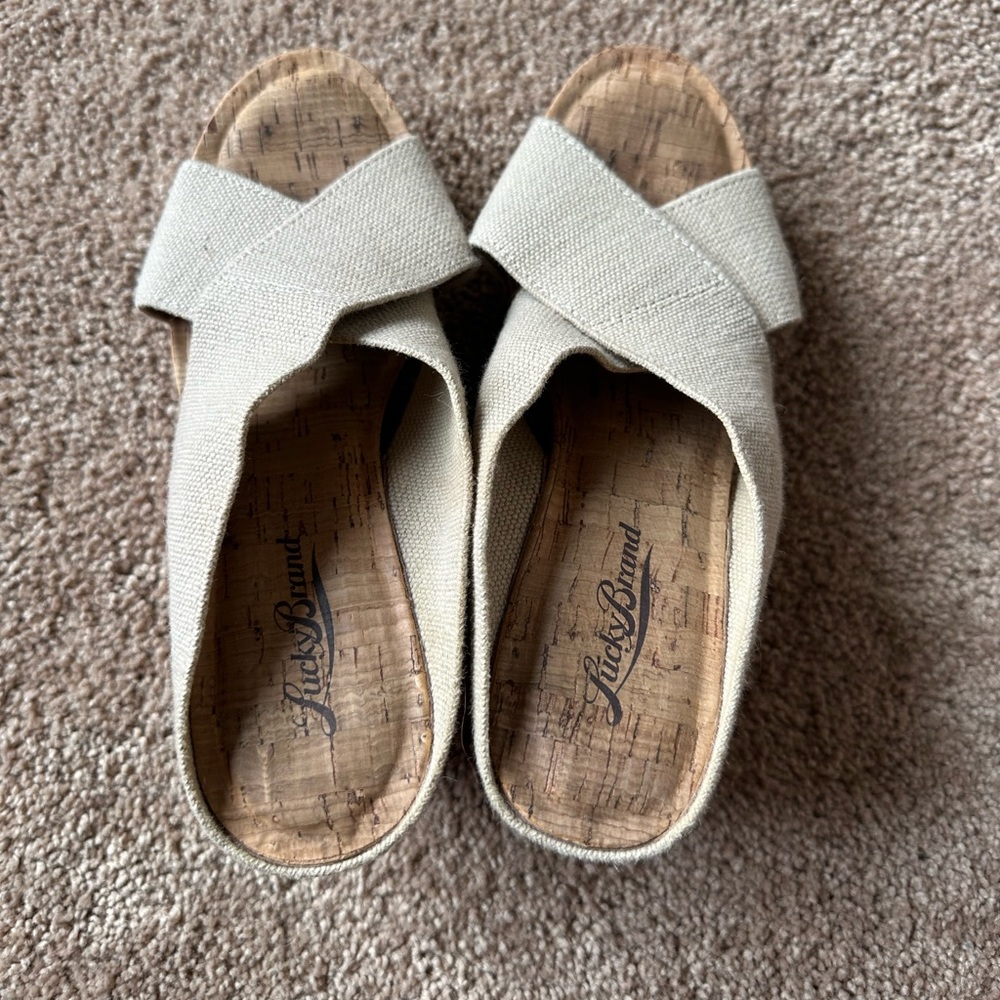Lucky Brand Beige Cork Wedge Sandals with Studs Women’s Size 6 - Picture 5 of 6